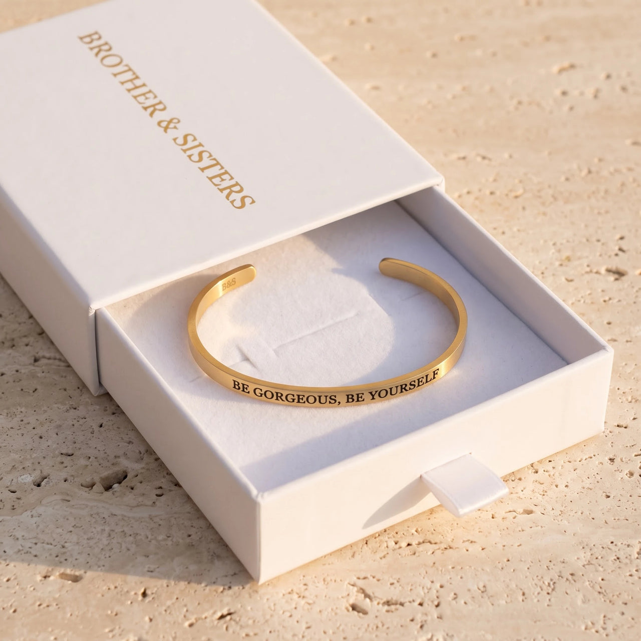 Be Gorgeous, Be Yourself, gold bracelet — gift box | SKU: bgby-rg