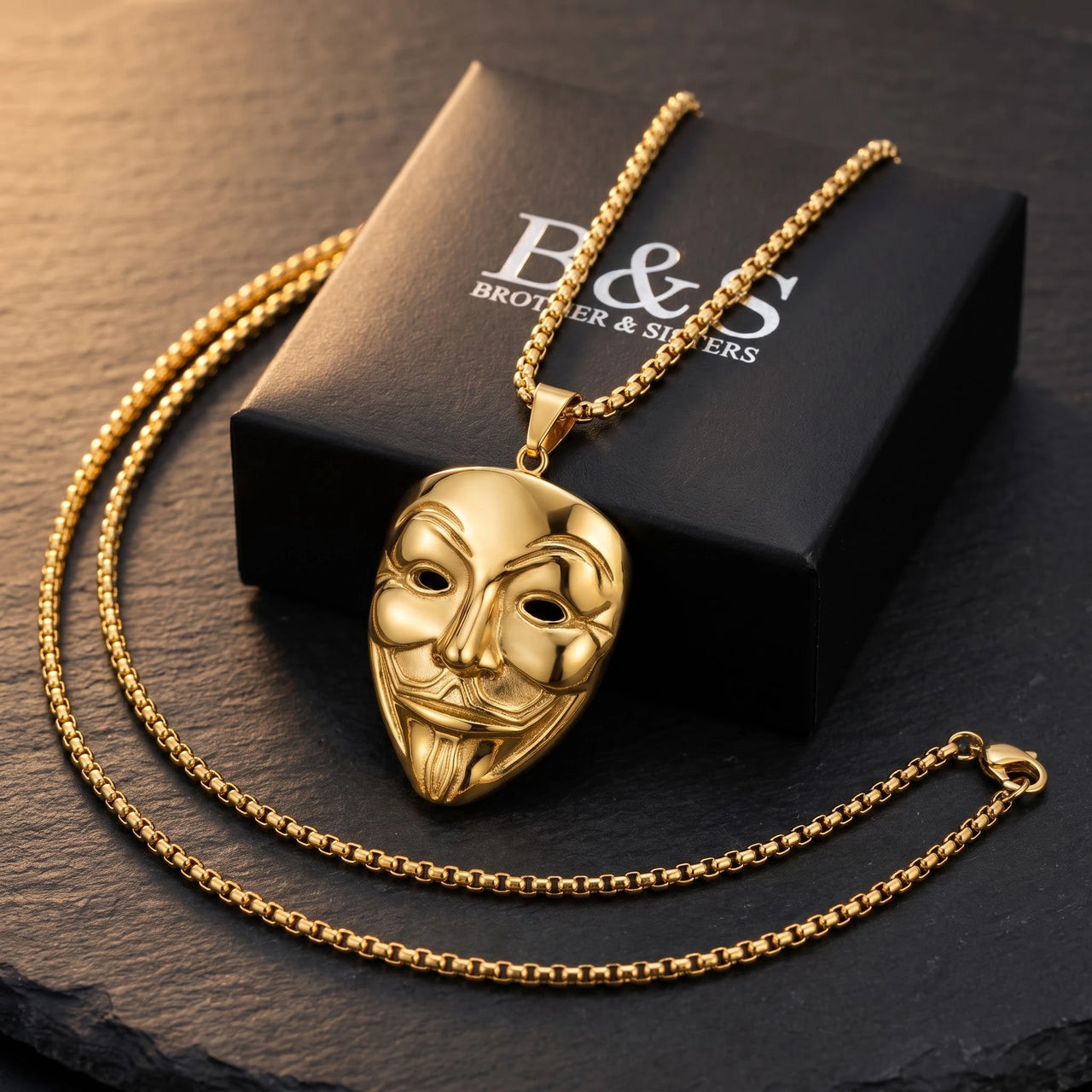 Vendetta Necklace Gold – in the Brother & Sisters gift box | Brother & Sisters | SKU: Gold