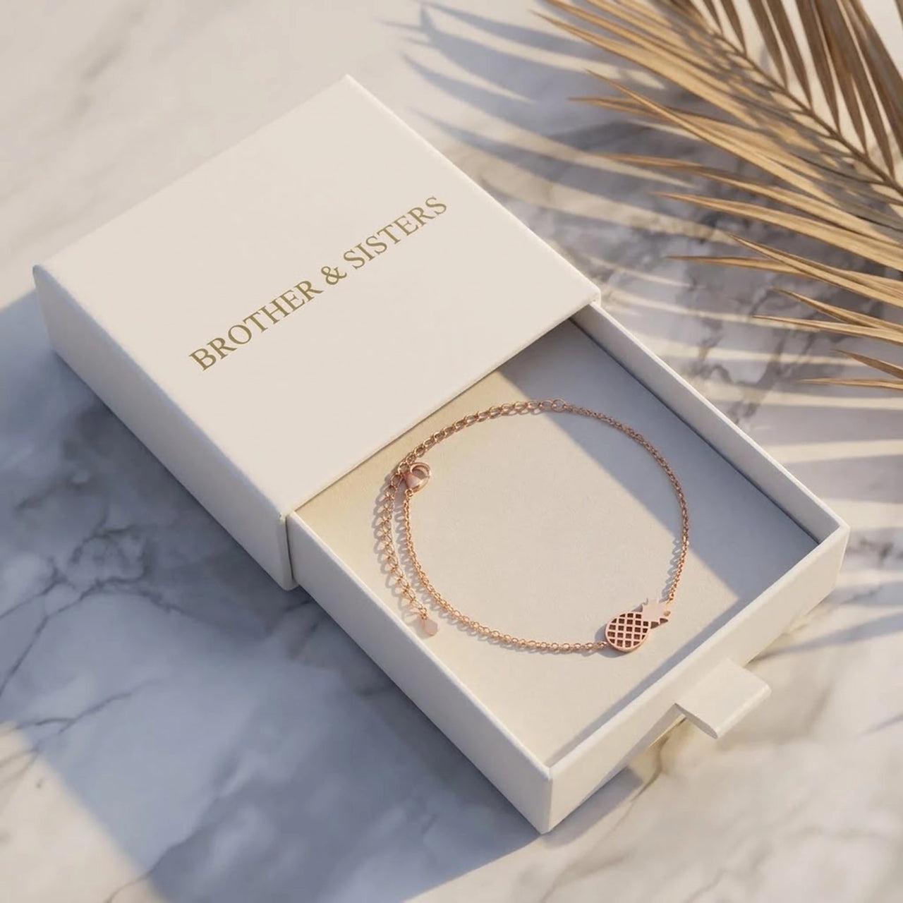 Pineapple bracelet — in the gift box, rose gold | SKU: 9178613-rose-gold