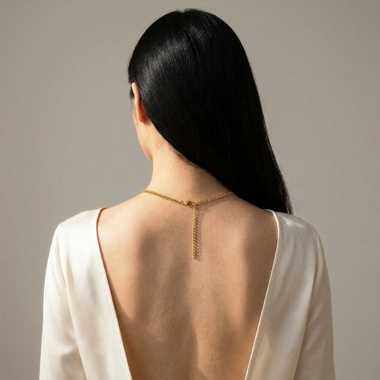 Back of the neck showing the lobster clasp and extension chain of the gold photo necklace | SKU: TPH-BARN-GOLD